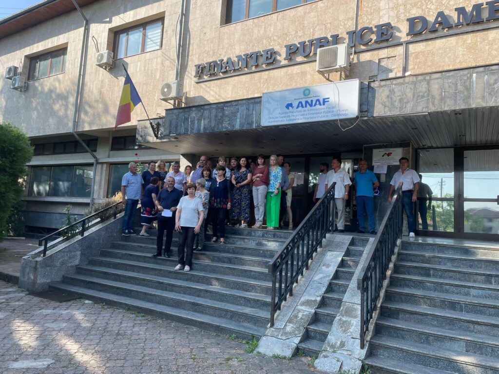Angajații ANAF amenință cu grevă generală: „Reforma lui Bolojan nu trebuie făcută prin pedepsirea noastră”