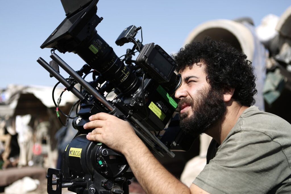 Condamnat, după ce și-a prezentat filmul la Cannes. Arestat încă din avion