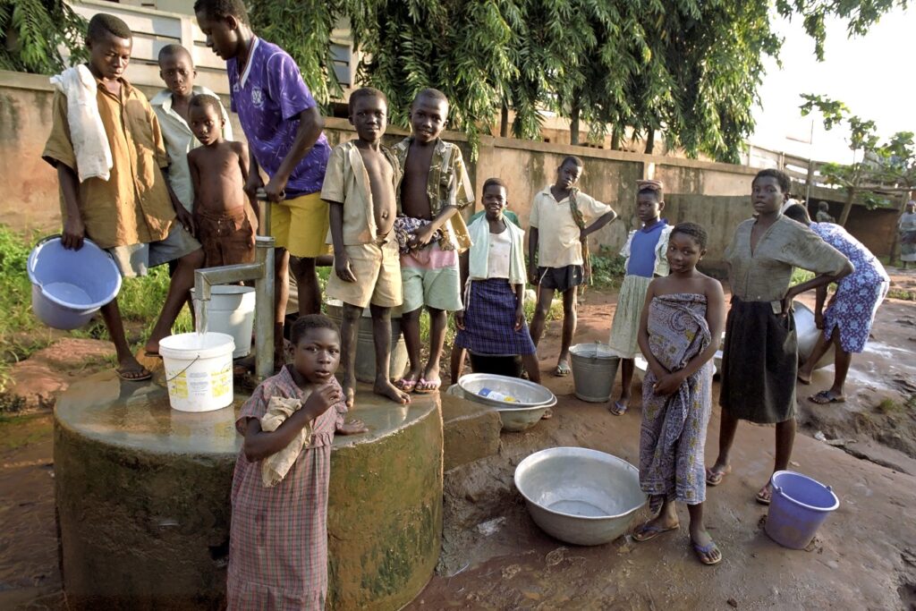 Margaritis Schinas în misiune în trei țări din Africa