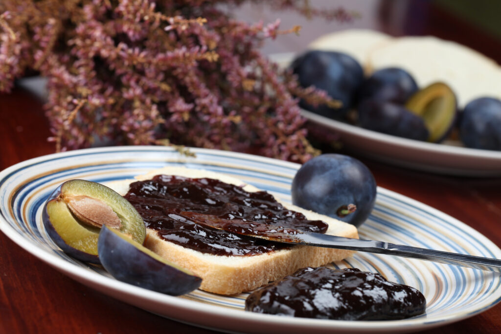 Magiunul de prune. Un desert sănătos, perfect și pentru cei la dietă