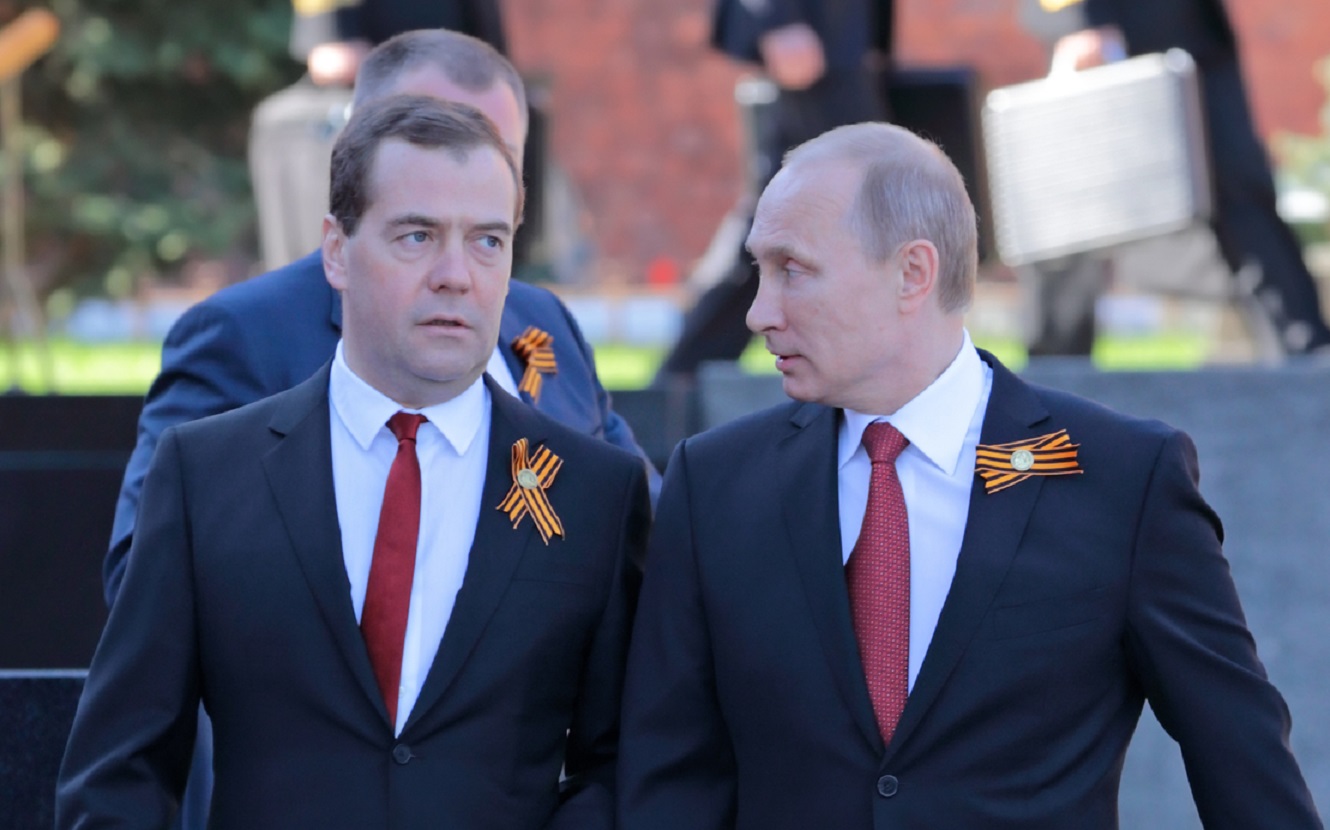 De la insulte la amenințări cu moartea: Medvedev ridică tonul împotriva Kievului