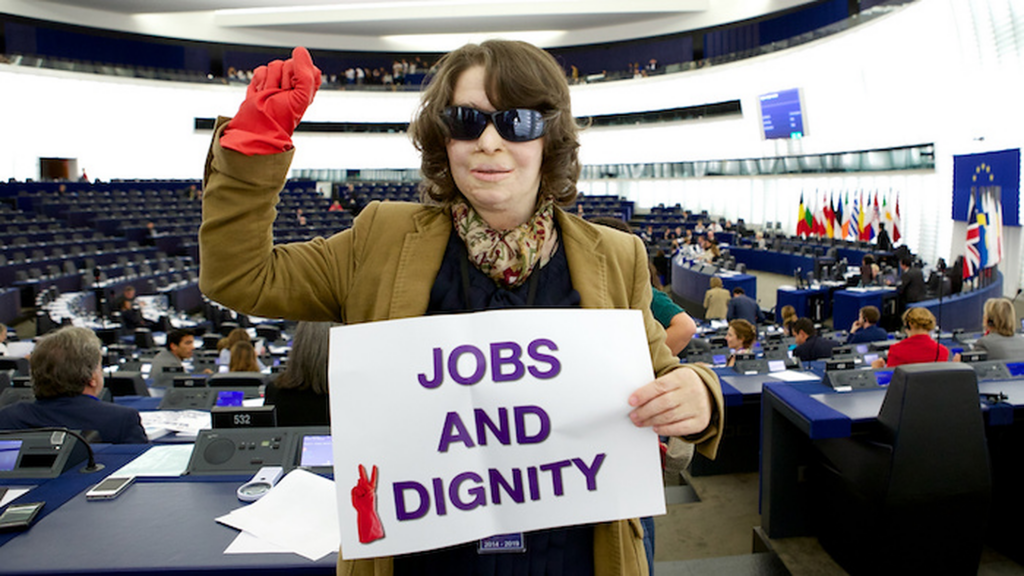 Konstantina Kuneva, sindicalist grec, țintă a unui atentat eșuat în 2008