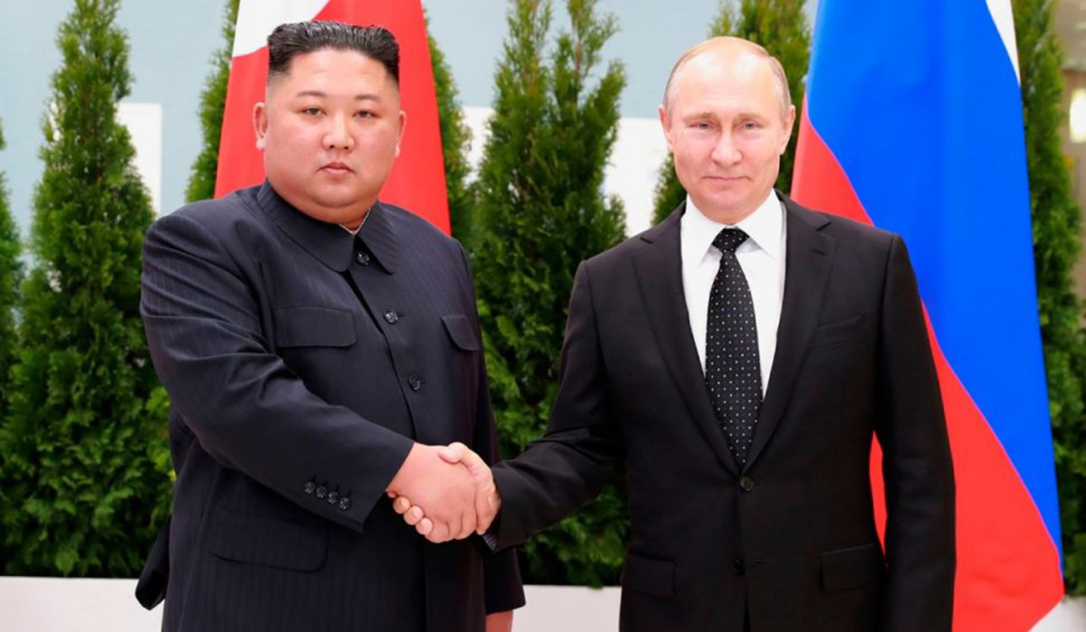 Kim Jong Un îi promite lui Putin sprijin pentru războiul din Ucraina. Liderul nord-coreean îl numește „sacru”