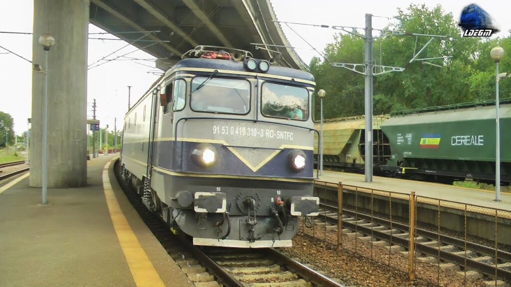 Gara din Cernavodă, o altă pată pe obrazul CFR-ului. Călătorii își riscă viața zilnic