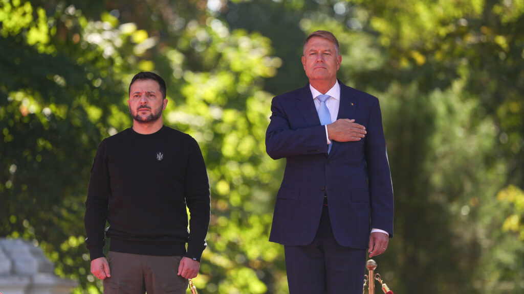 Klaus Iohannis i-a scris lui Zelenski de Ziua Independenței Ucrainei: Sprijinul României este pe termen lung