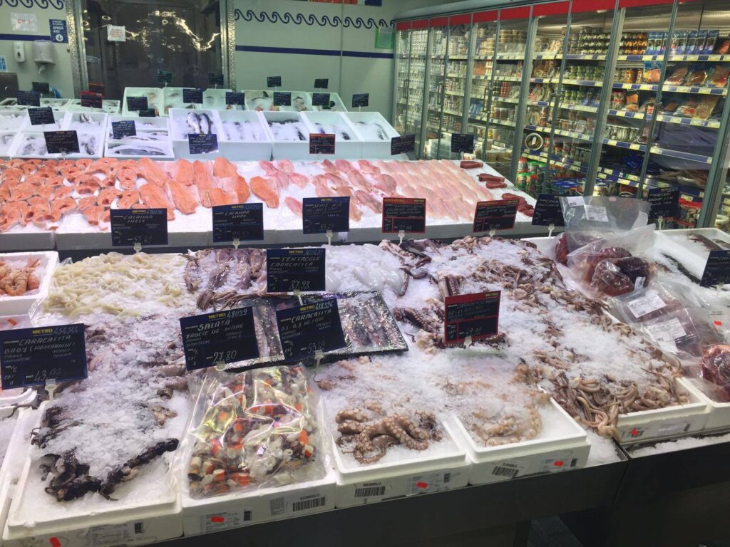 Metro Cash & Carry, anunț important pentru clienți. Ce se întâmplă cu facturile de peste 2.000 de lei