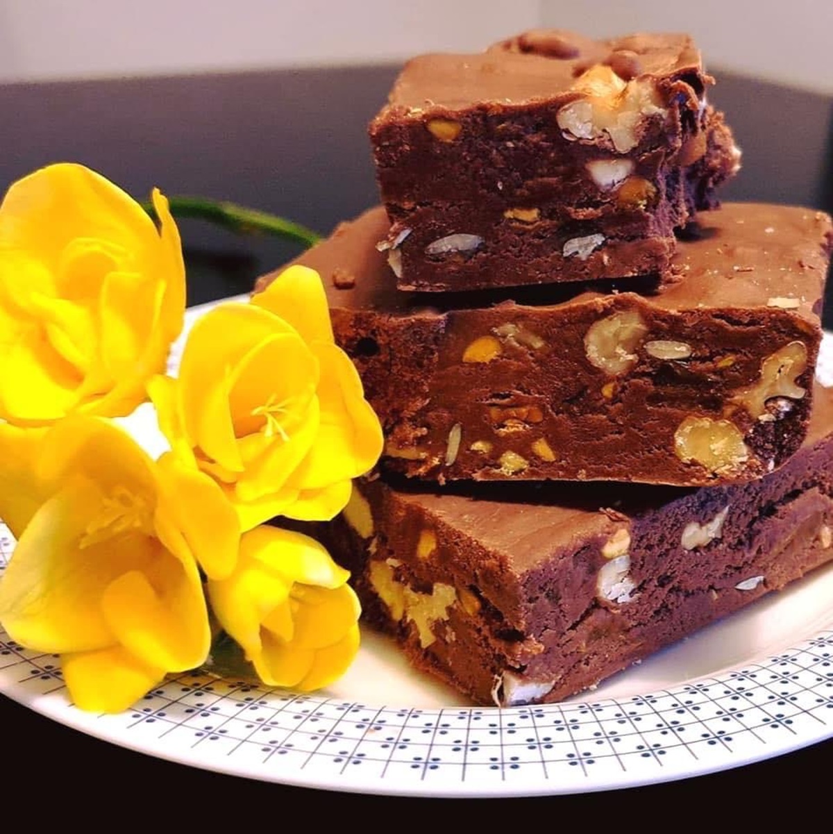 Ciocolată de casă, rețeta tradițională. Un desert rapid, dar delicios