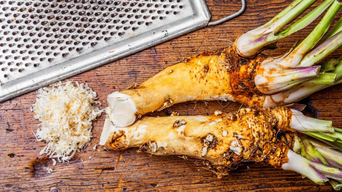 Rețete de hrean la borcan. Sănătate curată cu ingrediente puține