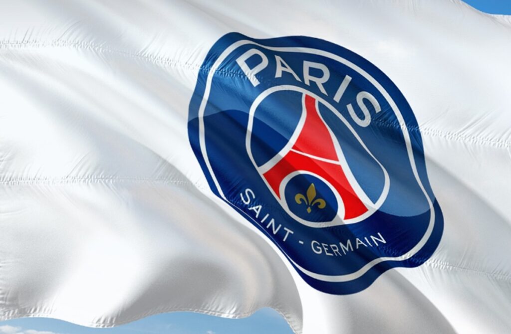 PSG plătește peste 1 milion de lire sterline pe săptămână unui jucător. Bugetul de salarii este colosal