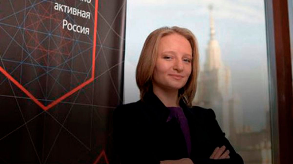 Fiica cea mică a lui Vladimir Putin, apariție neașteptată la TV. Programul obișnuit, întrerupt