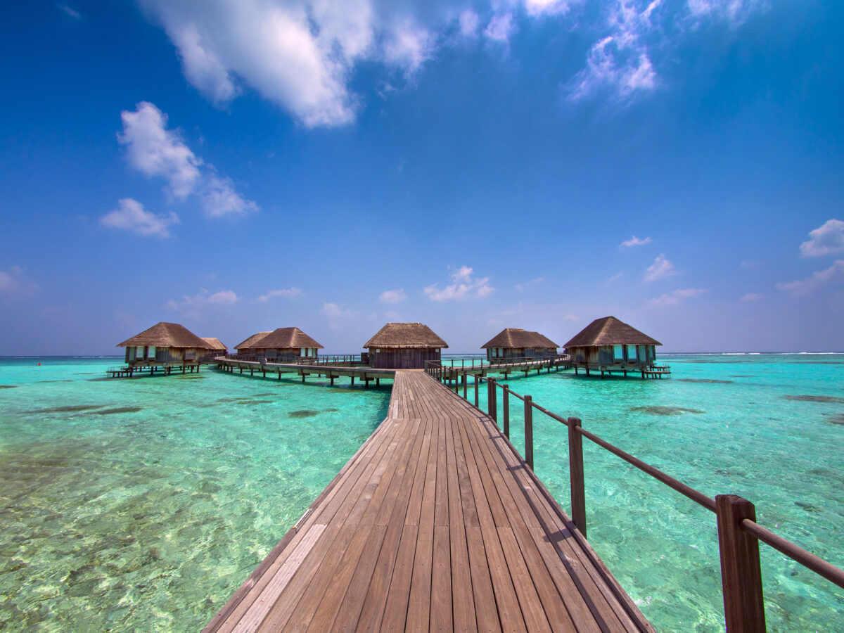 Maldive pare să fie pământ românesc. De Revelion multe vedete din România au dat buzna la plajă