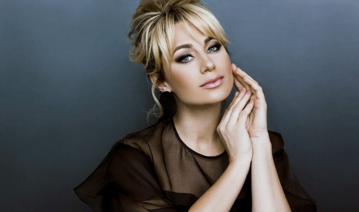 Natalia Gordienko, cântăreața premiată de Voronin. Ce spune despre mutarea în Rusia