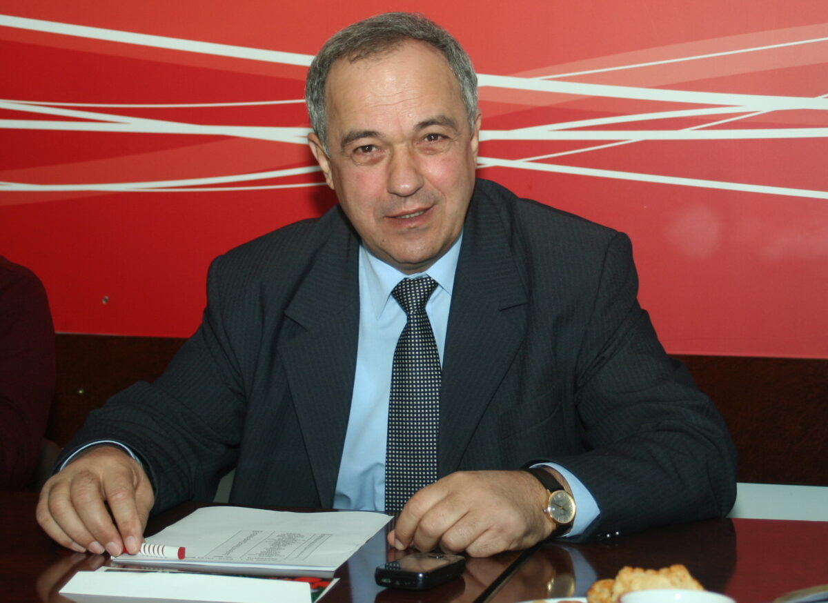 Președintele CJ Hunedoara încasează două pensii și salariu. Ce avere are Laurențiu Nistor