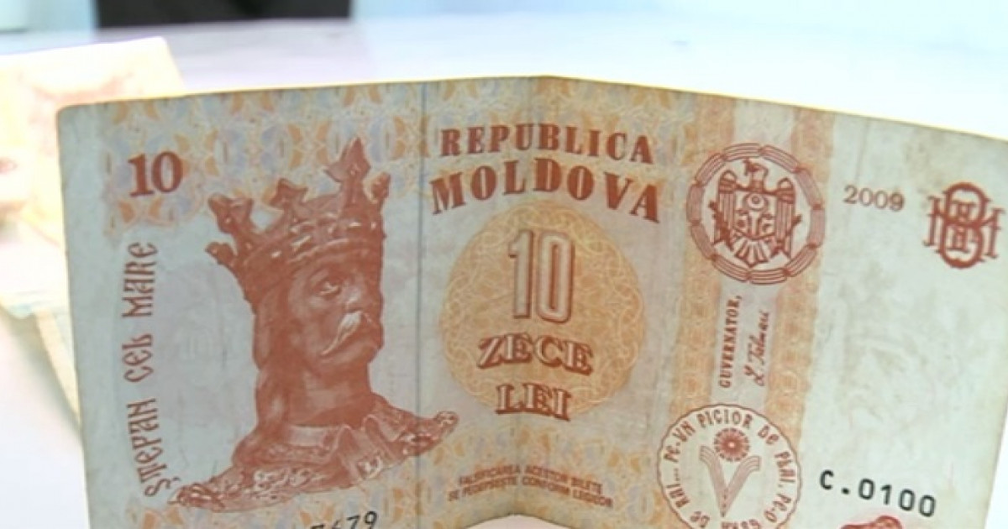Tot mai mulți milionari în Republica Moldova: peste 9.600