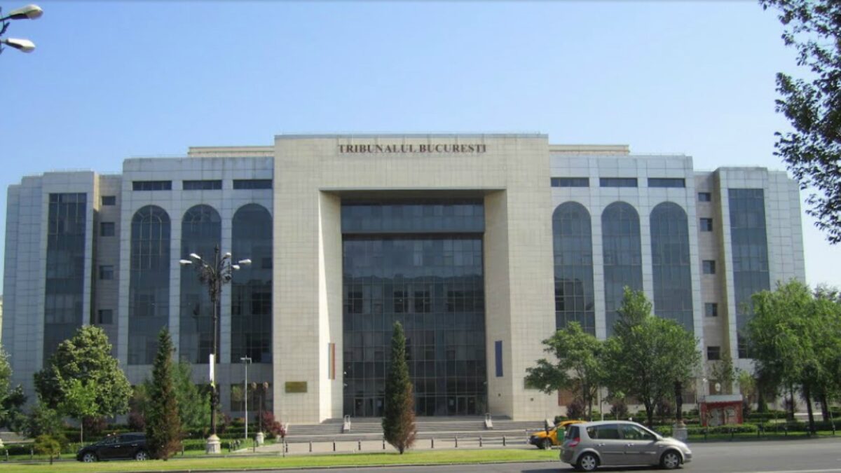 Protest la Tribunalul București. Judecătorii amână procesele până la plata unor drepturi salariale