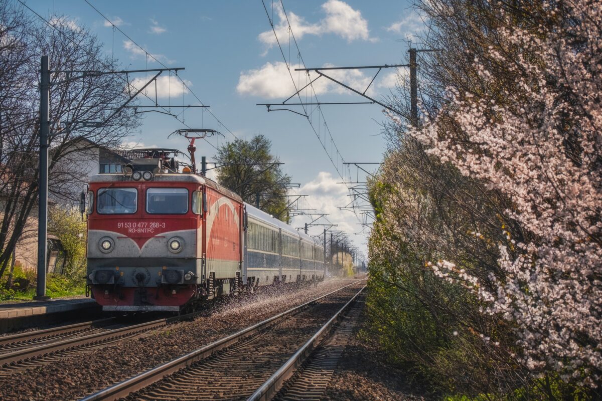Accident feroviar în Harghita. O femeie a fost lovită mortal de tren