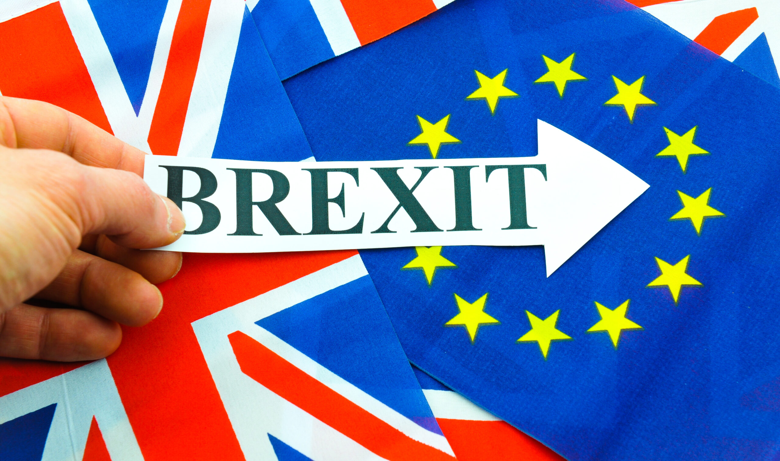 La 10 ani de la Brexit, britanicii rămân reticenți față de cedarea suveranității către UE
