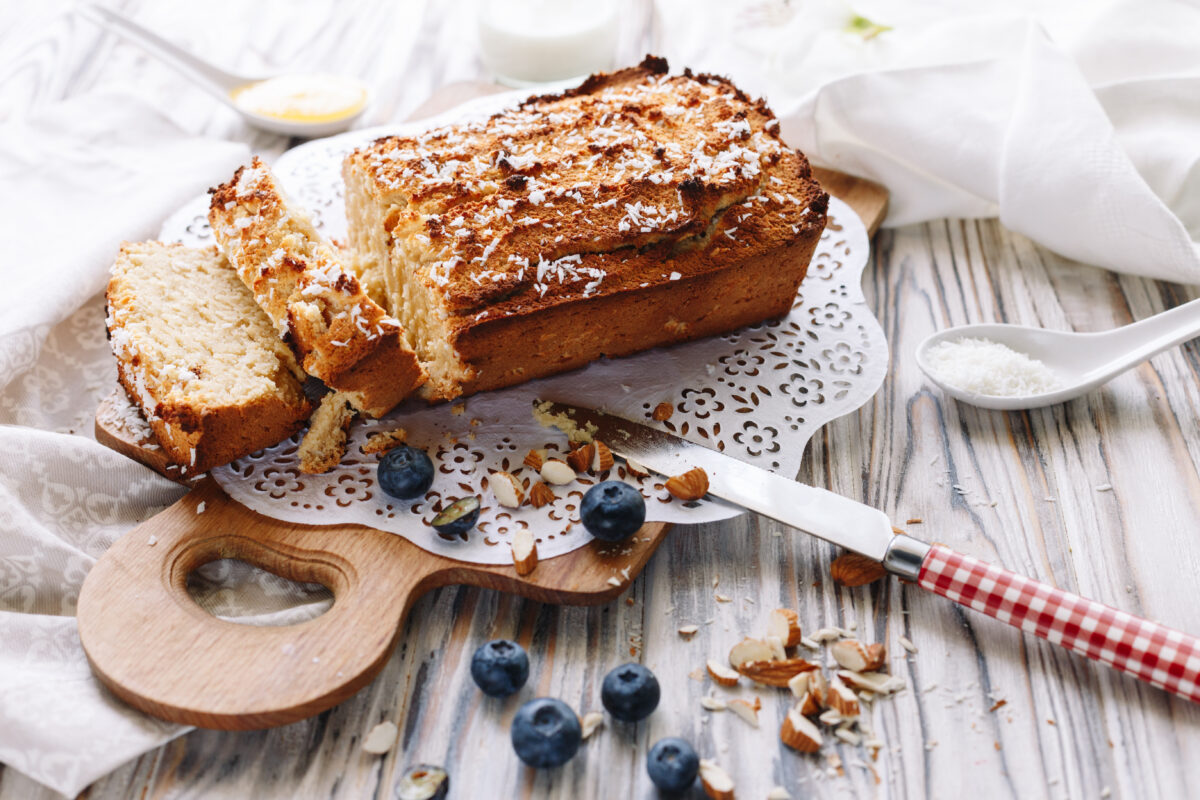 Chec dietetic cu afine și iaurt. Desertul  care poate fi consumat fără grija cântarului