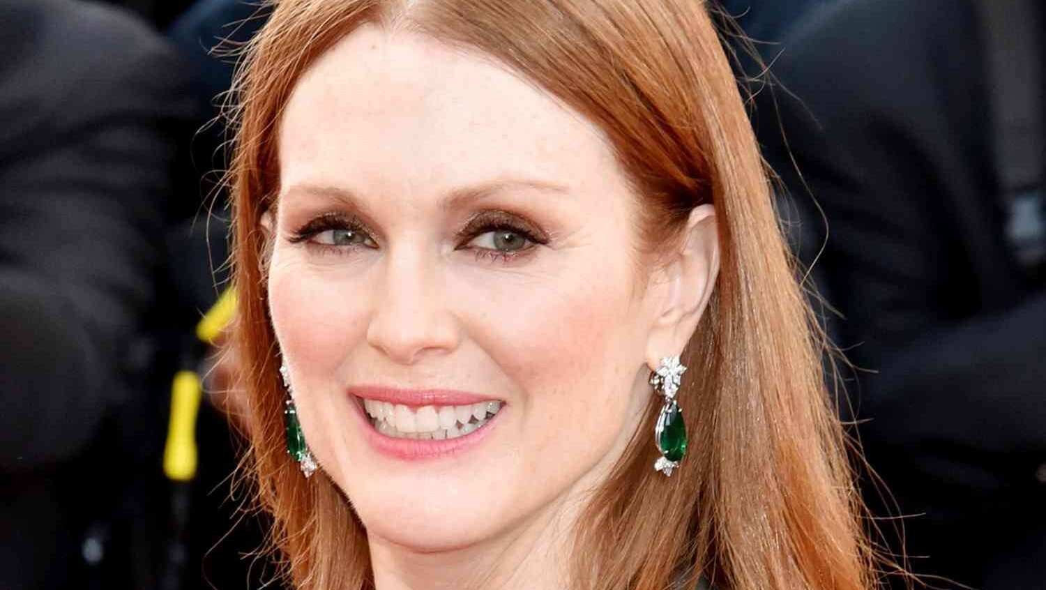 Julianne Moore, criticată de fanii care o acuză de ipocrizie. Ce a spus actrița de i-a înfuriat