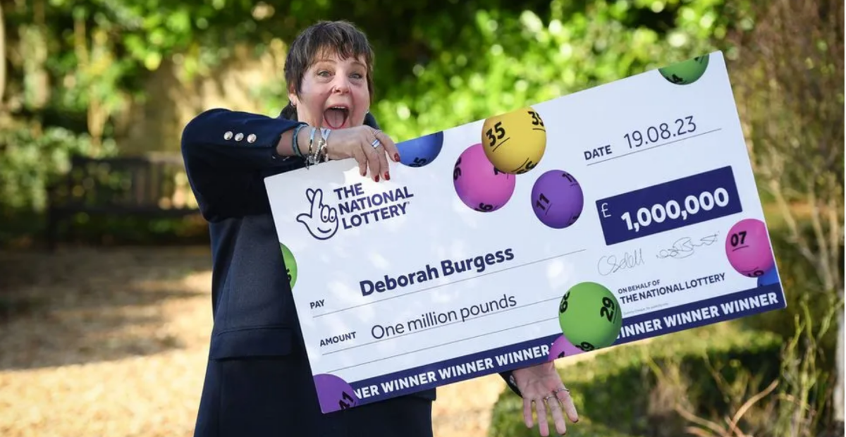 O femeie era milionară și nu știa. A aflat după câteva luni că a câștigat la loto