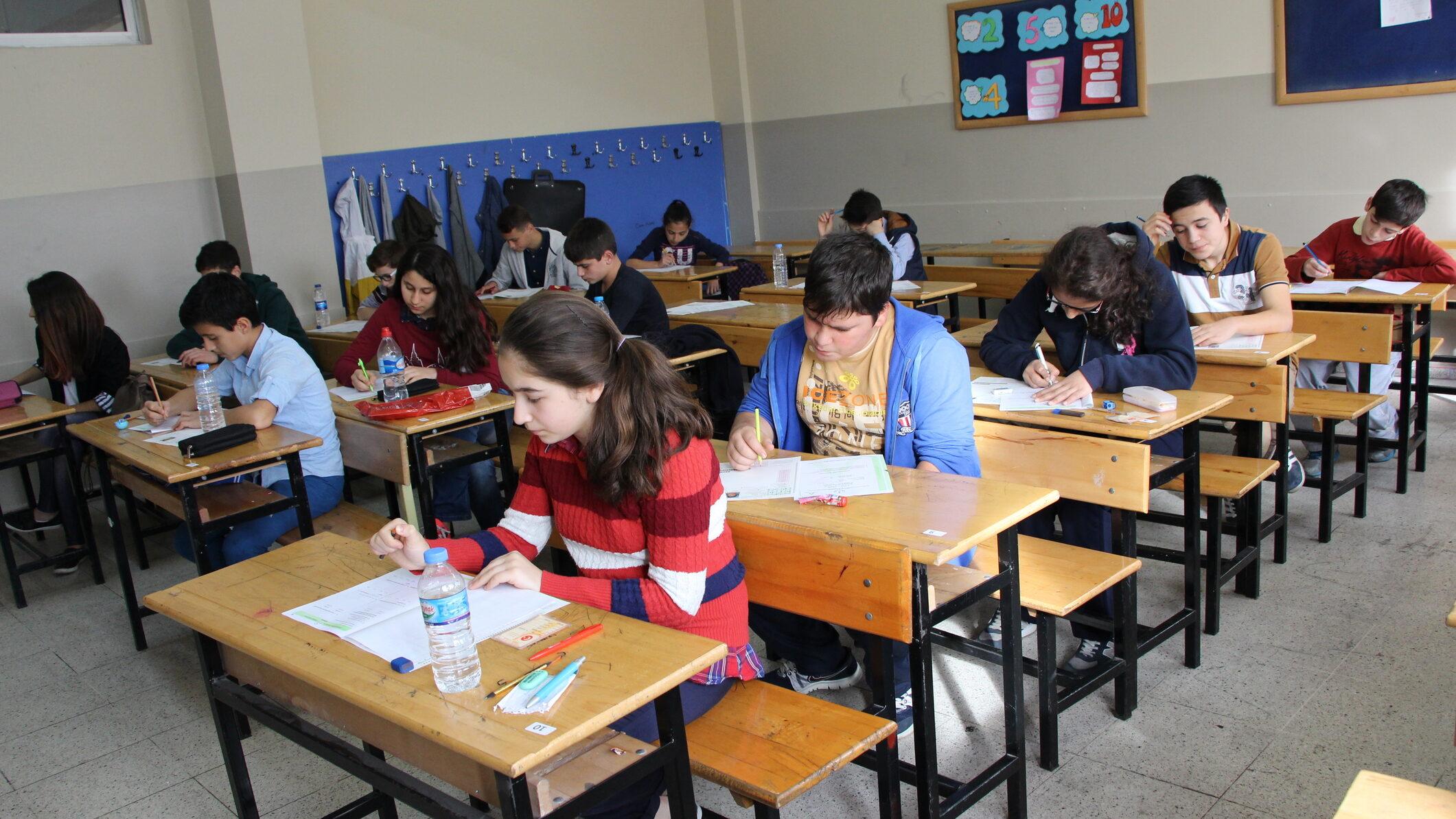 Ministerul Educației publică ierarhia pentru admiterea la liceu 2026. Când începe completarea fișelor de înscriere