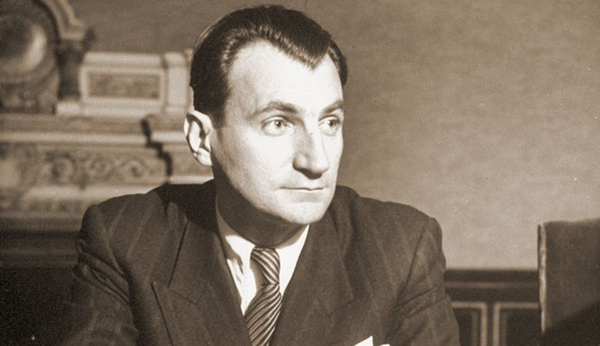 Moartea liderului comunist strivit de propria imagine