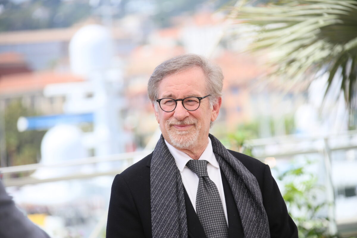 Steven Spielberg lansează un nou film despre OZN-uri și spune că nu suntem singuri în Univers