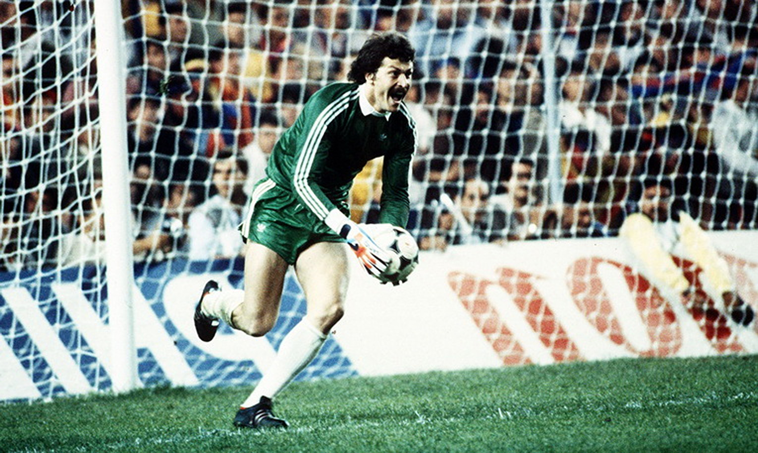 Soția lui Helmut Duckadam respinge ideea ca stadionul Steaua să poarte numele legendarului portar