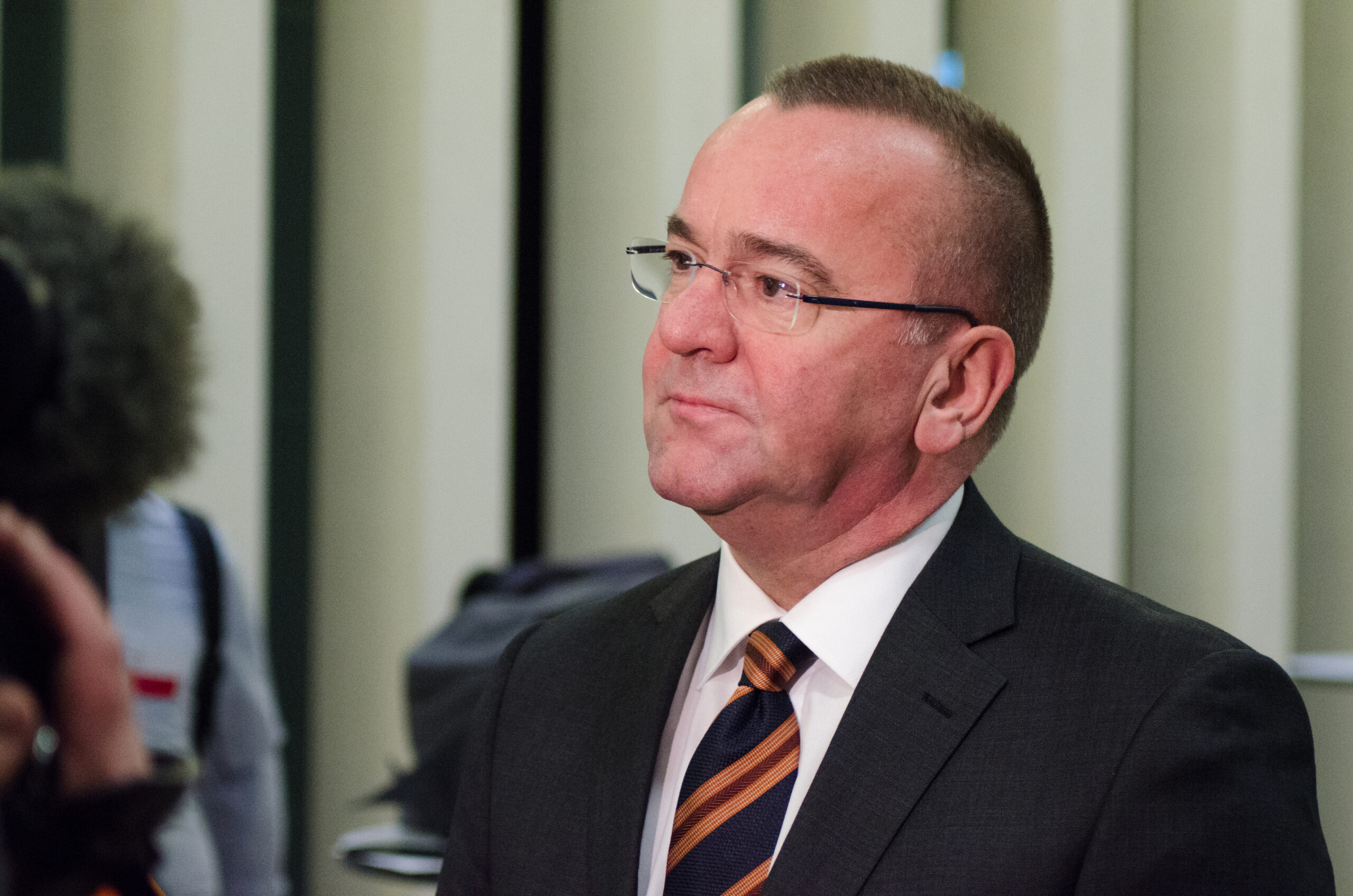 Ministrul german al Apărării a anulat întâlnirea cu Bolojan. Motivul invocat de Pistorius