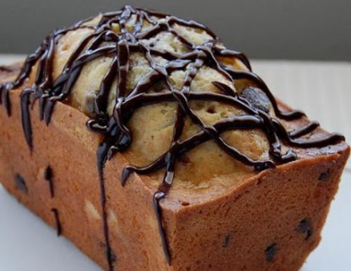 Chec cu ciocolată și fructe de pădure. Desertul savuros care merită încercat