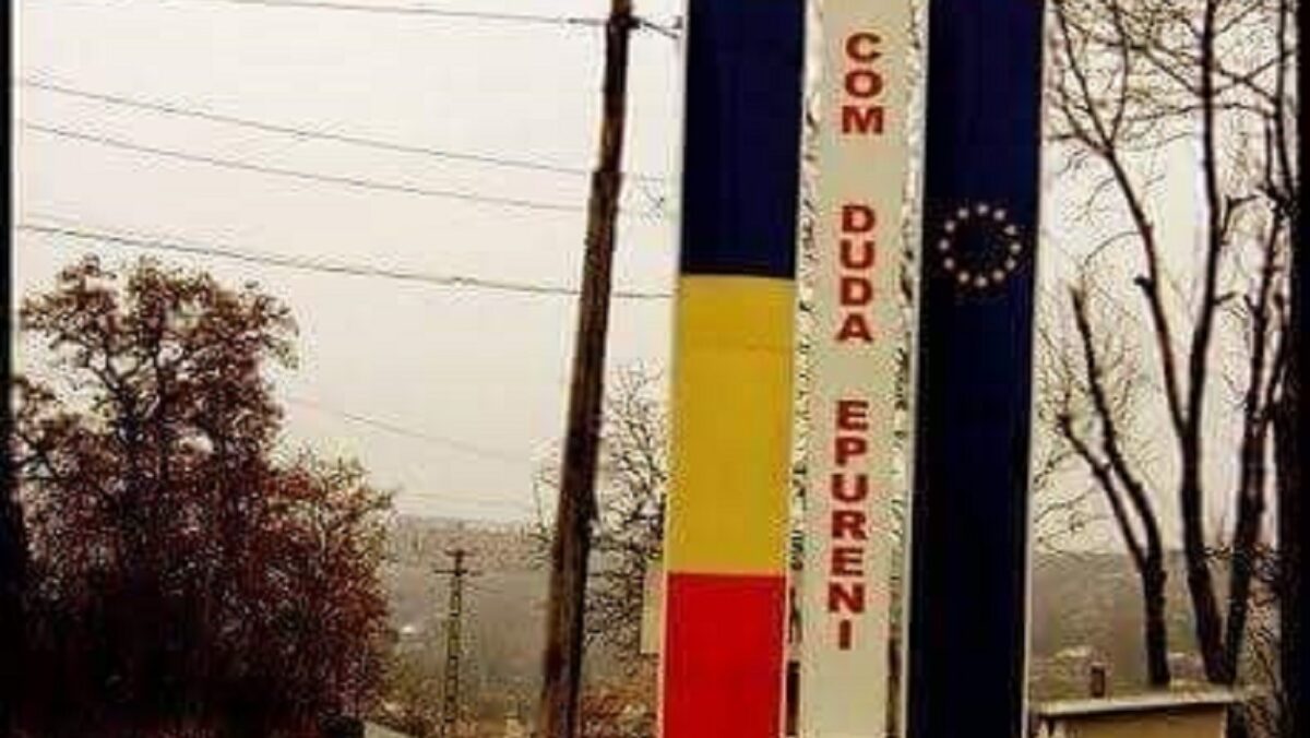 Scandal amoros la Vaslui. Viceprimarul, acuzat de un sătean că i-a sedus nevasta cu ajutoare sociale