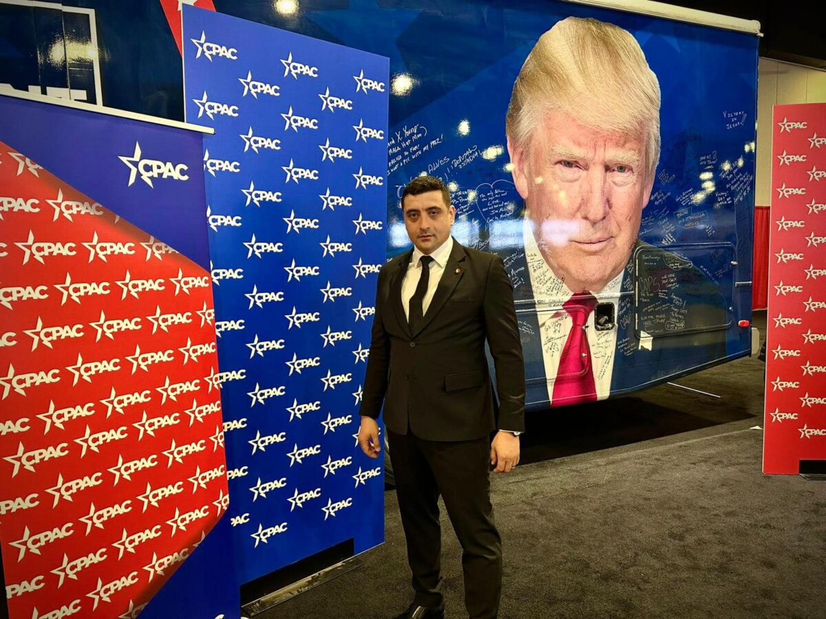 Eșec usturător pentru George Simion, în SUA. Doar poză cu poza lui Donald Trump