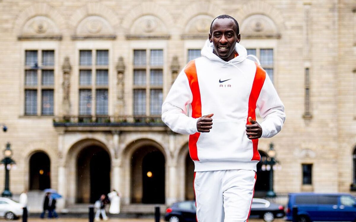 Probleme cu înmormântarea atletului Kelvin Kiptum. O femeie a cerut un test de paternitate