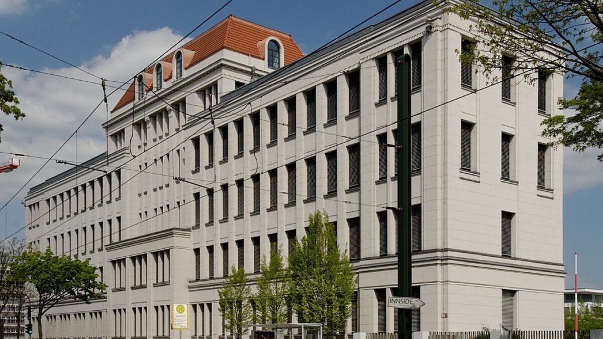 Tentativă de asasinat a CEO-ului Rheinmetall, dejucată de Serviciile Secrete din SUA și Germania