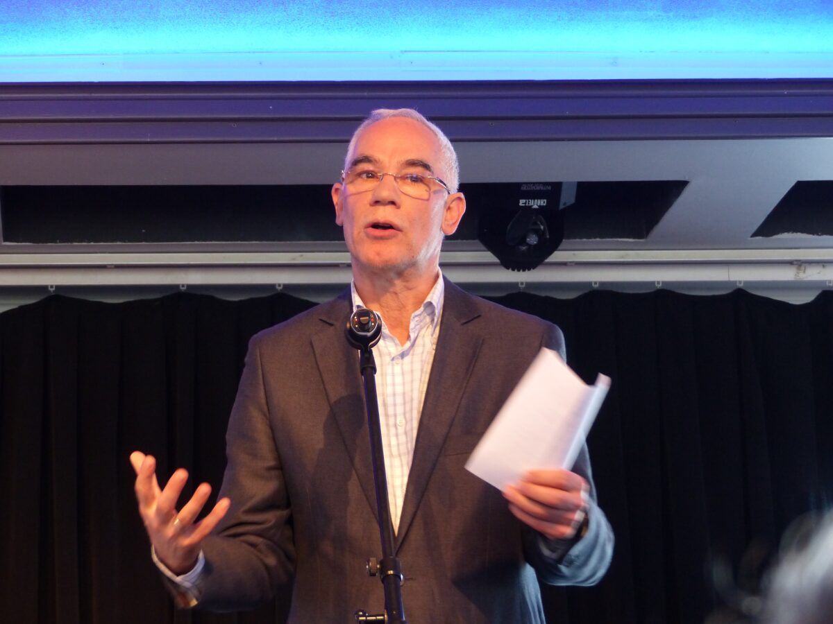 Lui Zoltán Balog, preotul implicat în scandalul pedofilului eliberat, i s-a cerut să demisioneze