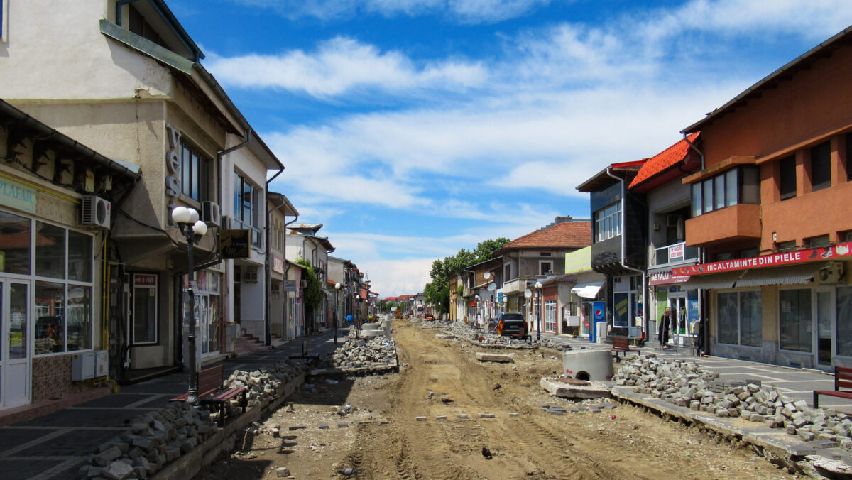 Construcțiile ilegale nu vor mai fi demolate. Proiect de lege controversat