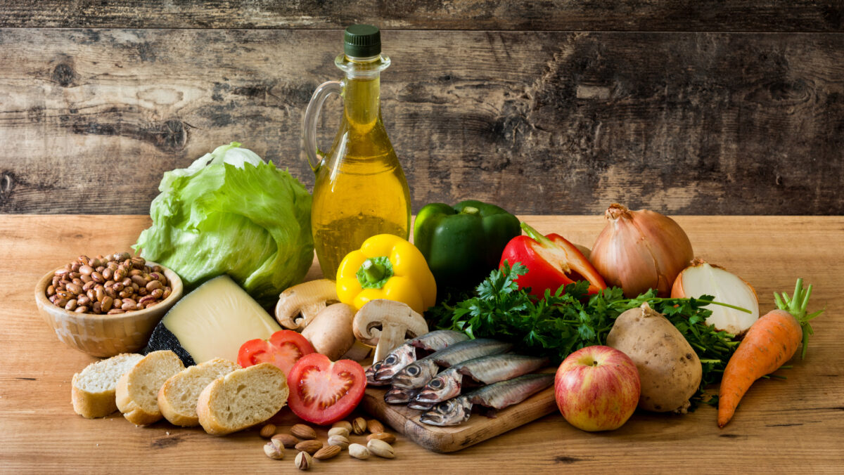 Dieta mediteraneeană protejează. De ce este atât de recomandată