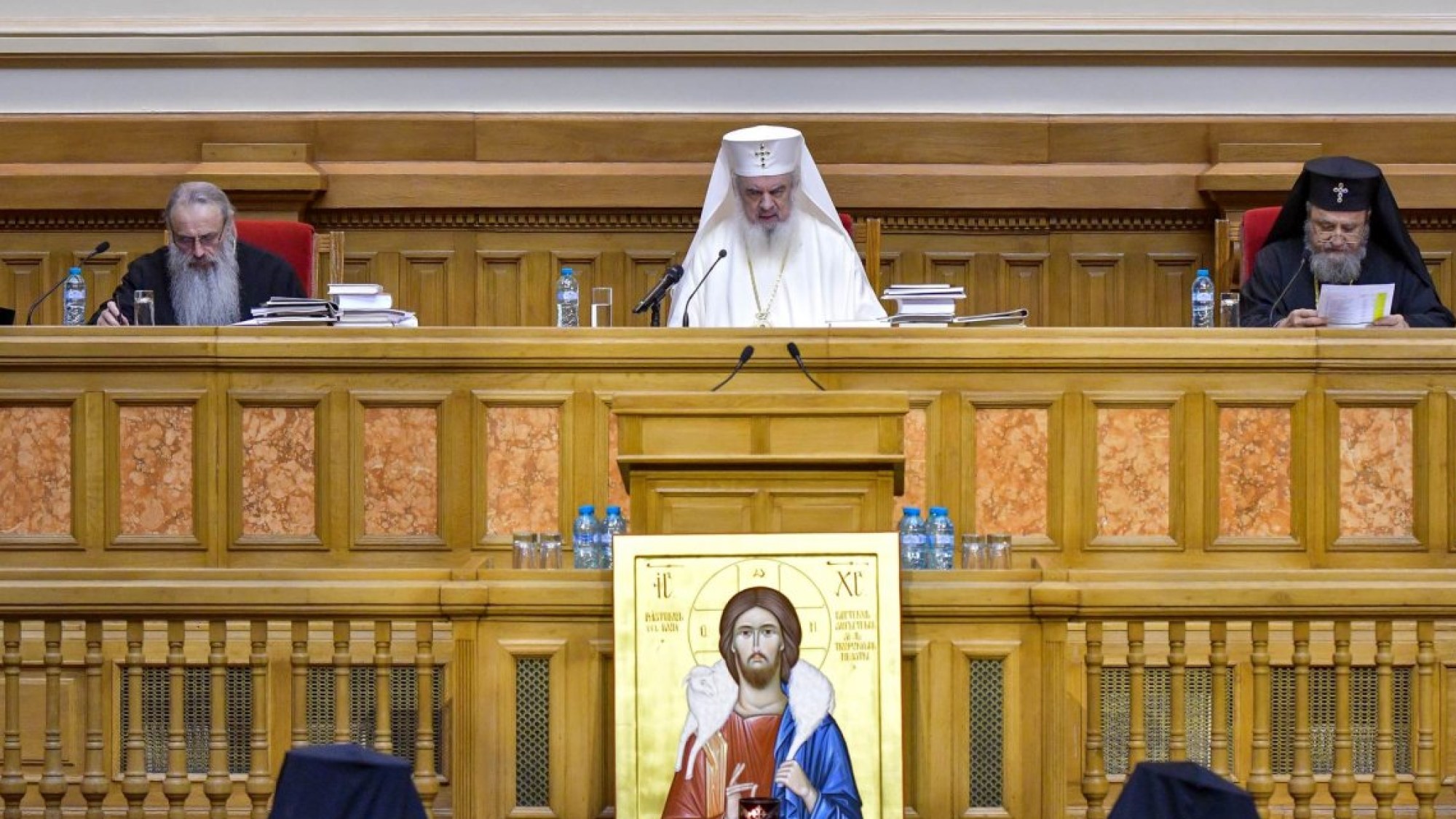 BOR ia măsuri împotriva grupărilor care se prezintă drept ortodoxe. Ce trebuie să știe credincioșii