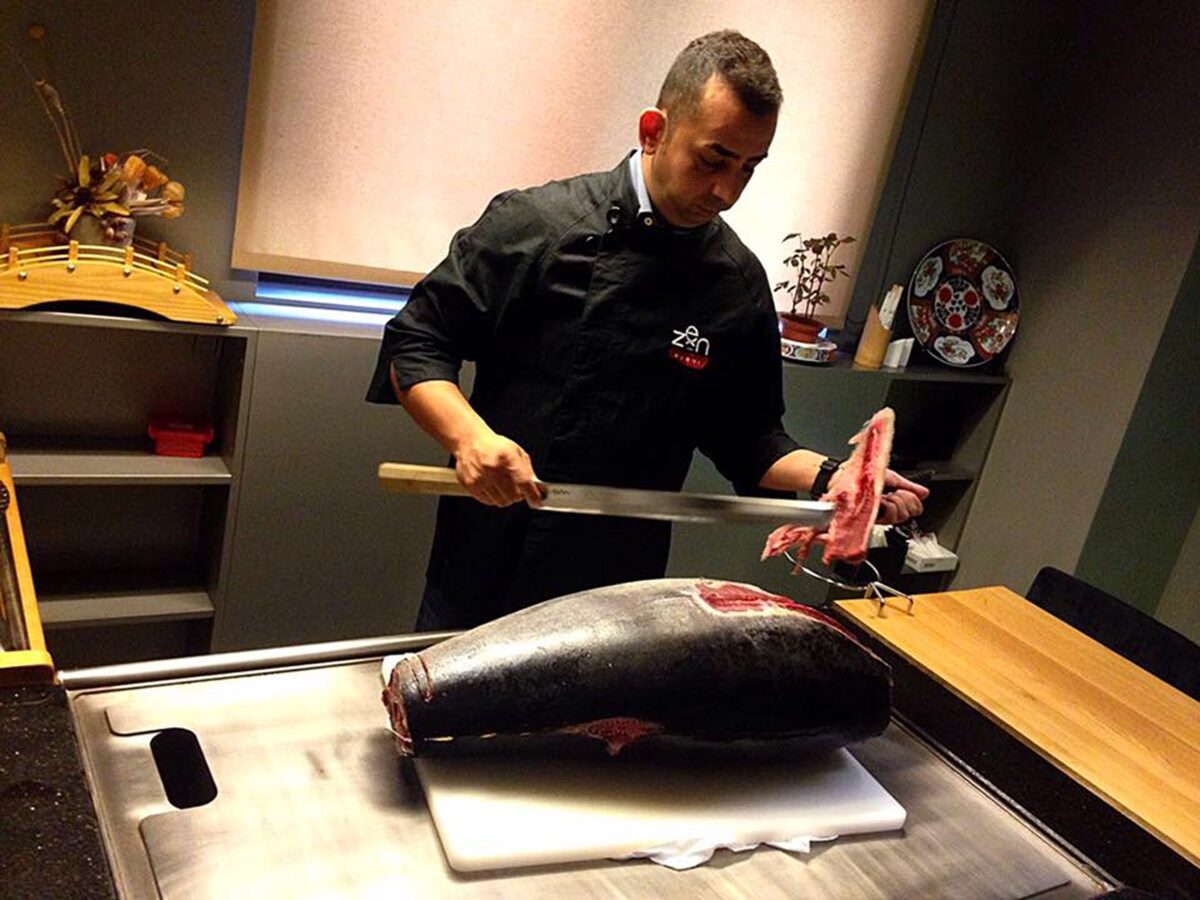 Cum a ajuns Iulian Constantin maestru în sushi și ambasador al gastronomiei japoneze în România