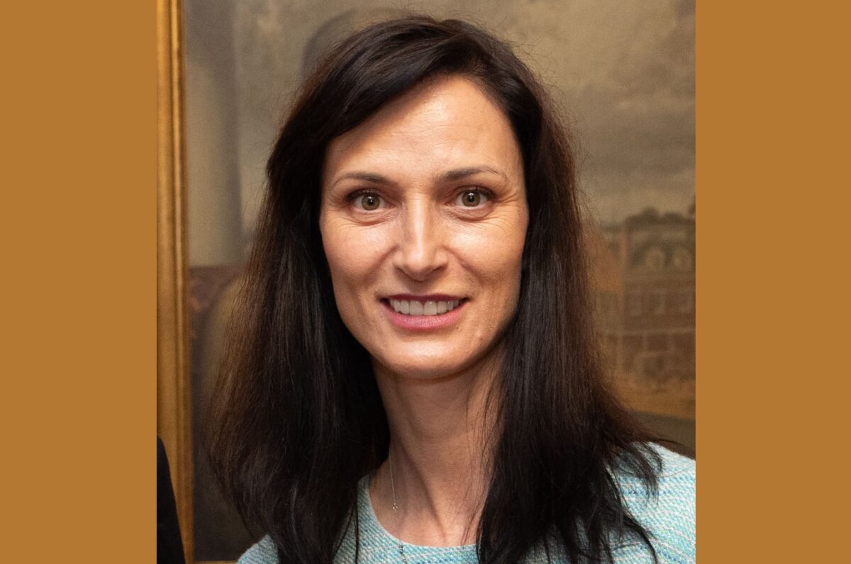 Mircea Geoană, înlocuit cu o femeie. O cheamă Maria și are o carieră europenă