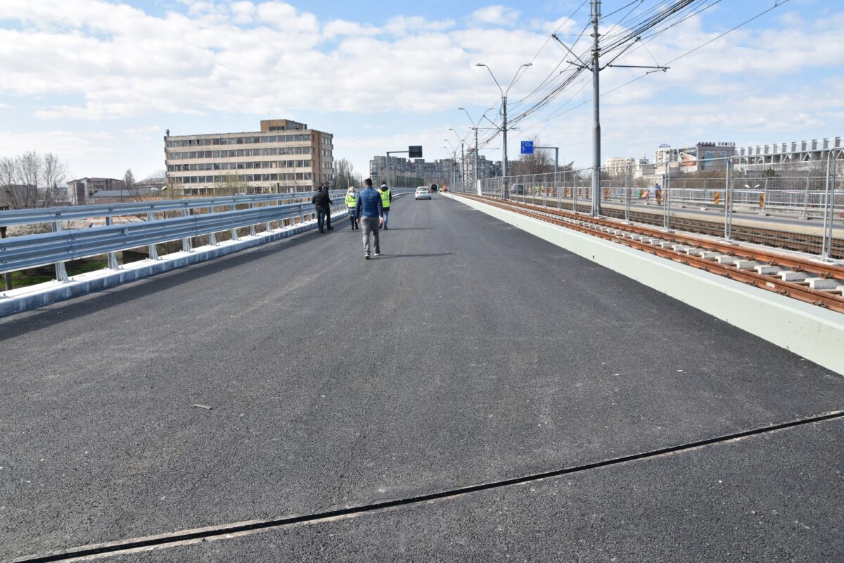 Podul Grant. Data la care va fi reluată circulația tramvaielor liniei 41