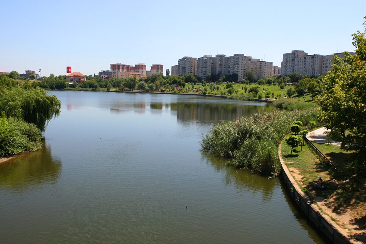 România lucrului bine făcut. Singurul cartier din București cu 11 străzi și nici o școală