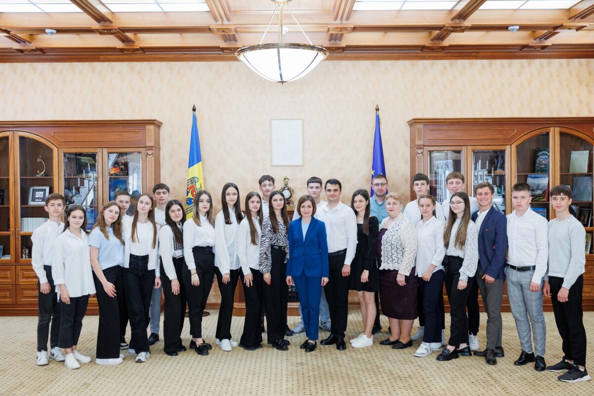 Mesajul transmis de Maia Sandu a avut ecou. Artiștii care au impresionat la Români au talent, ajutați de Guvernul de la Chișinău