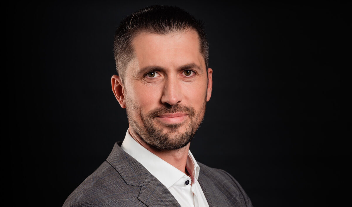 Capital „Excelență în Management”. Alin Abalașei, SAMEDAY: „Construim produse și servicii care îmbunătățesc experiența consumatorilor”