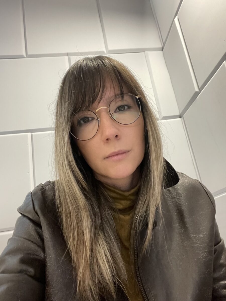 Top 100 Manageri din România. Bianca Naumovici, Established.Now: „ Avem produse care fac din clienții noștri și campaniile lor o parte din conversația socială”