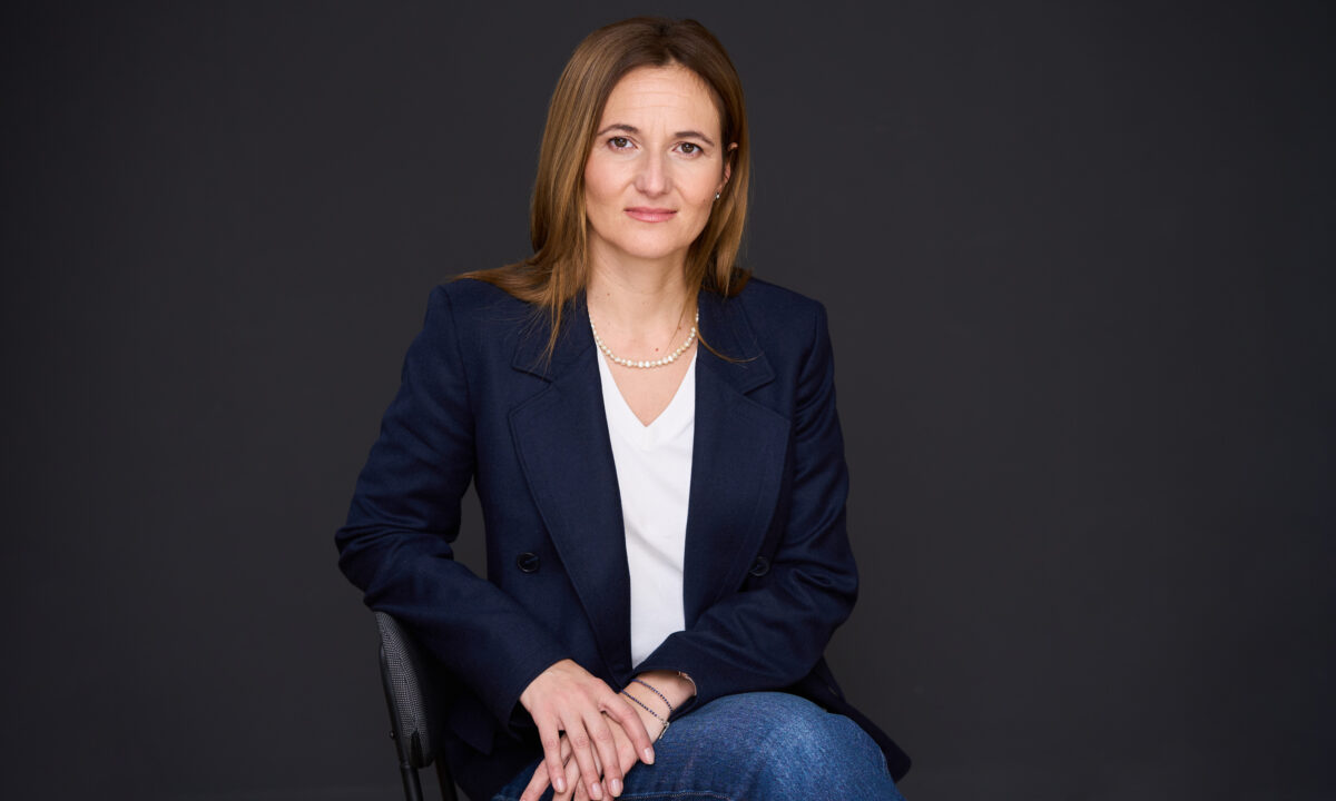 Capital „Excelență în Management”. Laura Țeposu, Libris: „Punem preț pe conexiunea cu cititorii”