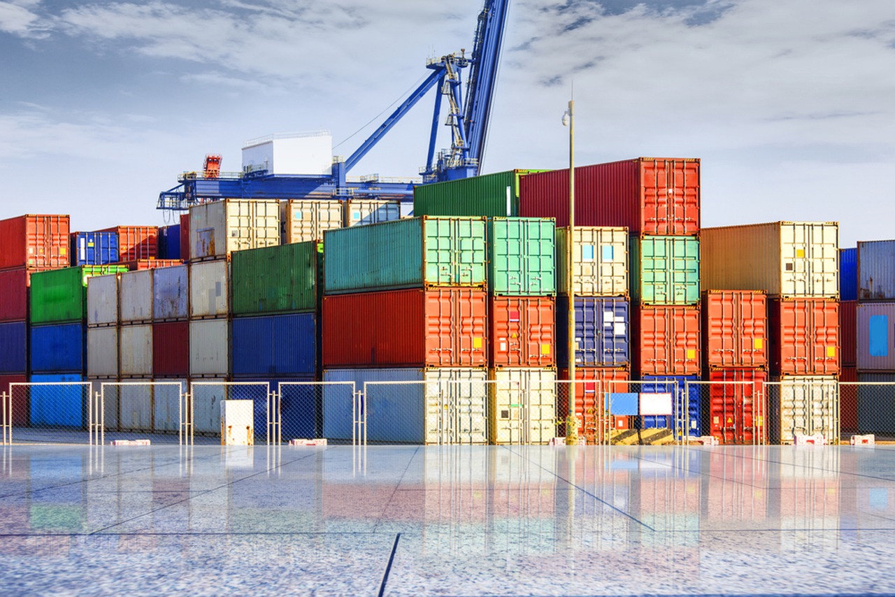 România, în căutarea unor noi piețe. Președintele CCIR a explicat unde își pot găsi firmele românești noi parteneri comerciali