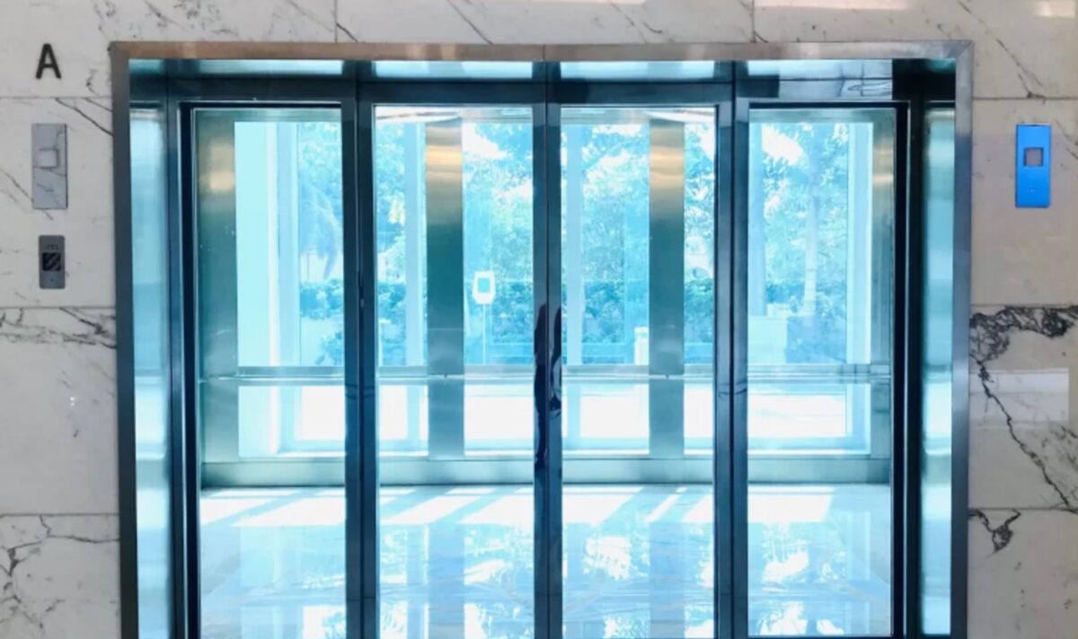 Cel mai mare lift de pasageri din lume: 235 de persoane