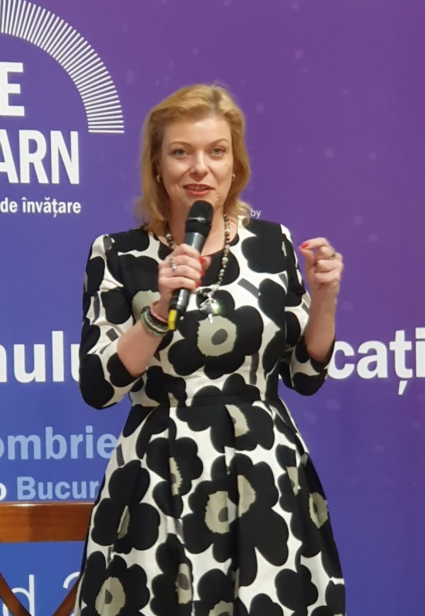 Top 100 Manageri din România. Elena Lotrean, FTTC: „Sunt 220.000 de profesori în țara aceasta, suntem acolo alături de ei”