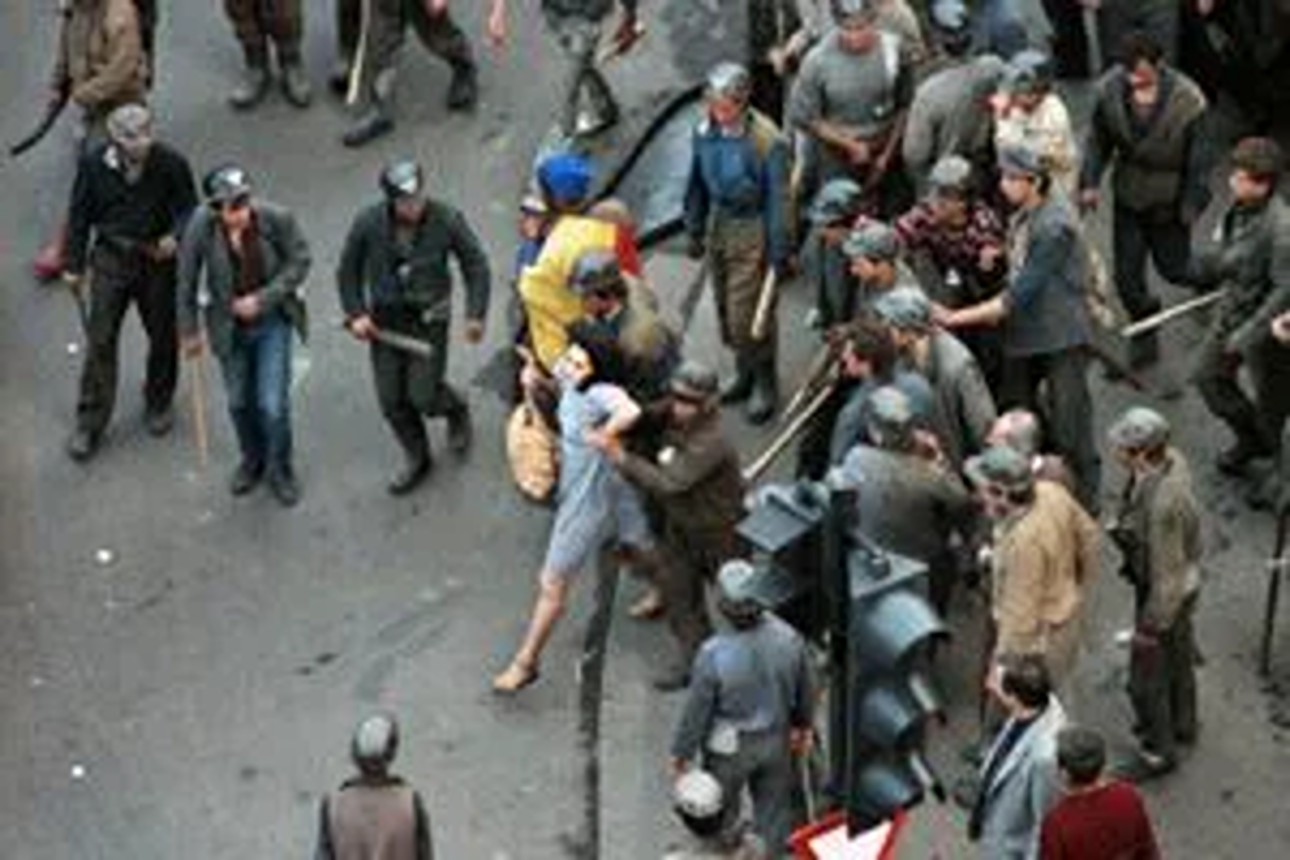 Dosarul Mineriadei din iunie 1990, retrimis la Parchetul Militar. Ce a constatat ÎCCJ